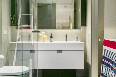 SEA TEMPLE - MORNINGTON - Sunshine Coast Guide 2