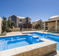 Serenity on the Terrace - Sunshine Coast Guide