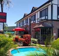 Shakespeare Motel - Sunshine Coast Guide
