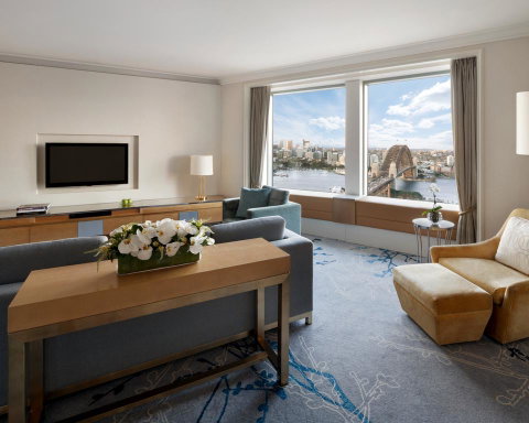 Shangri-La Hotel, Sydney - Sunshine Coast Guide 1