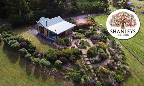 Shanleys Huon Valley - Sunshine Coast Guide 1