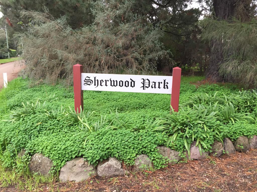 Somerville VIC Sunshine Coast Guide