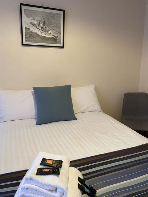 Shipwrights Arms - Sunshine Coast Guide 3