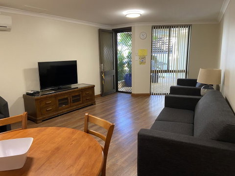 Silver Sands Resort Mandurah - Sunshine Coast Guide 1