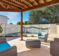 Slipstream By The Sea - Sunshine Coast Guide