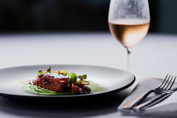 Sofitel Noosa Pacific Resort with Sunshine Coast Guide