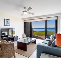 Soldiers Point Road Harbourside Unit 02 07 - Sunshine Coast Guide