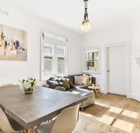 Spacious Harbour View 4bd home in Sydney CBD - Sunshine Coast Guide