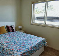 Stylish Private Bathroom-Luxurious modern big home - Sunshine Coast Guide
