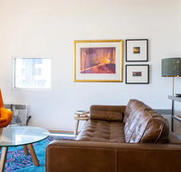 Stylish Warehouse Convert 2 Bedroom Apartment - Sunshine Coast Guide