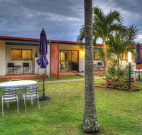Sunlover Lodge - Sunshine Coast Guide