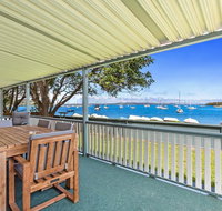Sunset Beach House - Soldiers Point Sleeps 9 - Sunshine Coast Guide