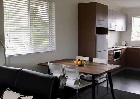 Superb 2 BR Apartment Minutes To CBD- Cen8 - Sunshine Coast Guide 1