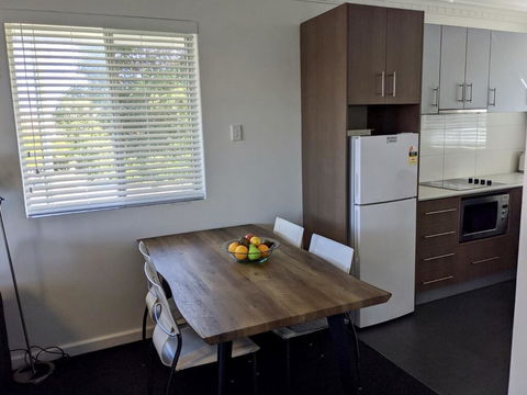 Superb 2 BR Apartment Minutes To CBD- Cen8 - Sunshine Coast Guide 2