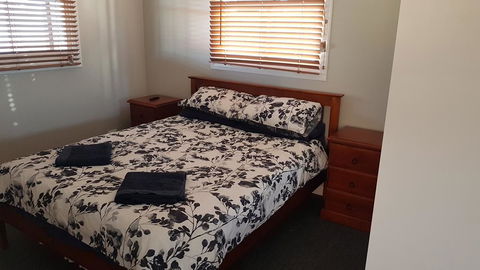 Sustainable B&B By The Bay - Sunshine Coast Guide 1
