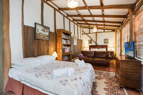 Taradale House Estate - Sunshine Coast Guide 1