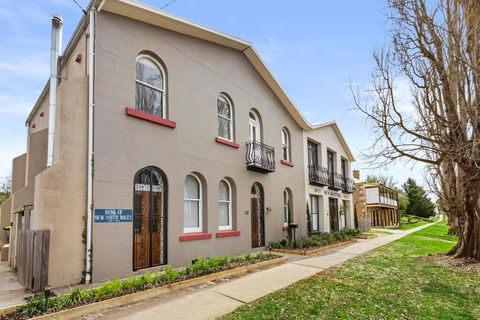 TARALGA TERRACES - Sunshine Coast Guide 0