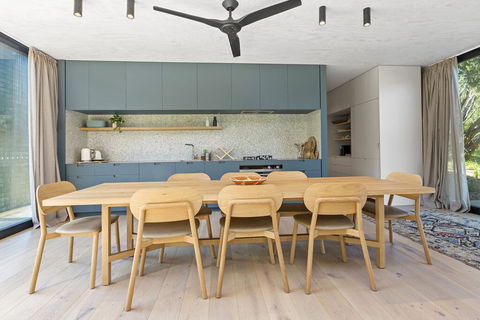 THE BATCH - St Andrews Beach - Sunshine Coast Guide 2