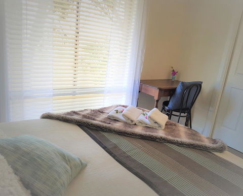 Birch Lane - Sunshine Coast Guide 23