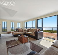Seaspray - Sunshine Coast Guide