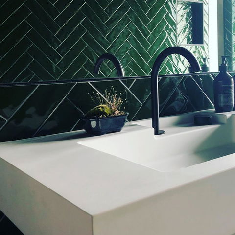 Moss Hotel - Sunshine Coast Guide 23