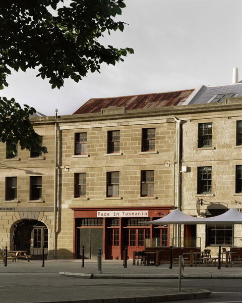 Moss Hotel - Sunshine Coast Guide 16