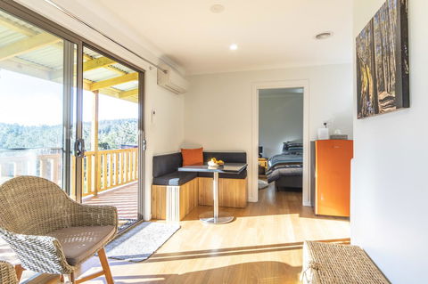 Derby Forest Cabins - Sunshine Coast Guide 11