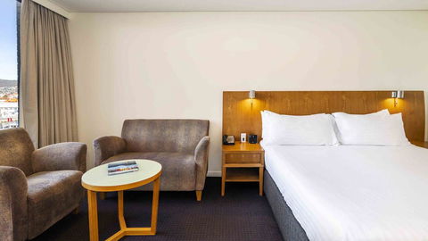 Hotel Grand Chancellor Hobart - Sunshine Coast Guide 21