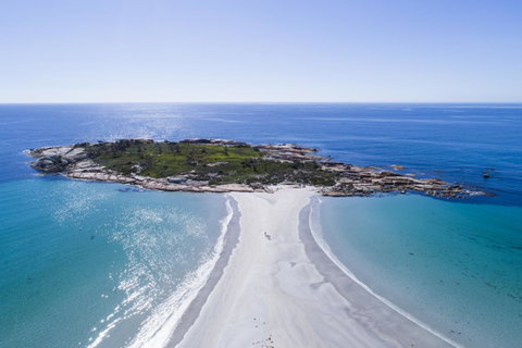 Diamond Island Resort - Sunshine Coast Guide 2