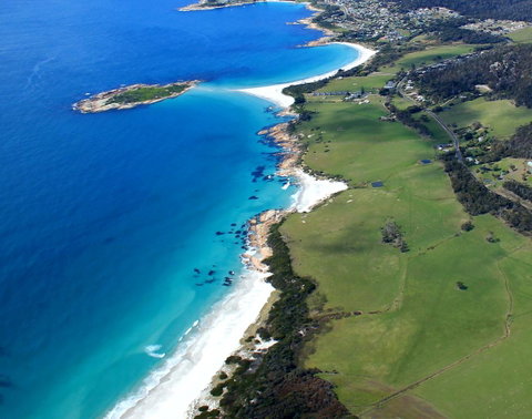 Diamond Island Resort - Sunshine Coast Guide 5