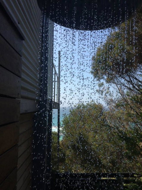 Holland House Bay Of Fires - Sunshine Coast Guide 11