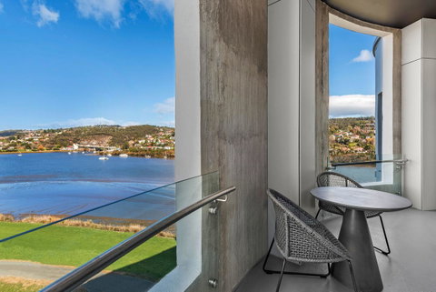 Peppers Silo - Sunshine Coast Guide 5