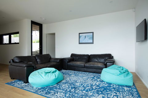 Blessington Beach Retreat - Sunshine Coast Guide 22