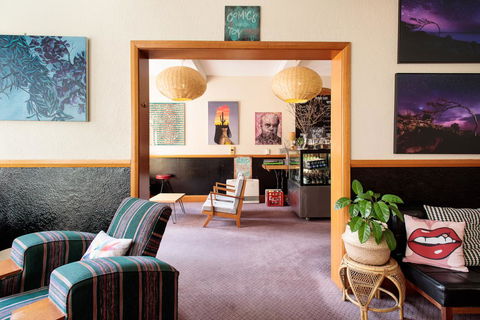 Alabama Hotel Hobart - Sunshine Coast Guide 14
