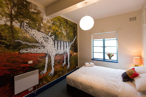 Alabama Hotel Hobart - Sunshine Coast Guide 35