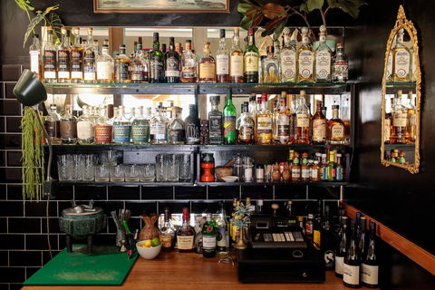 Alabama Hotel Hobart - Sunshine Coast Guide 16
