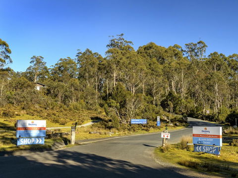 Discovery Parks - Cradle Mountain - Sunshine Coast Guide 20