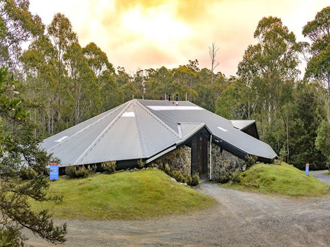 Discovery Parks - Cradle Mountain - Sunshine Coast Guide 24