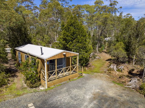 Discovery Parks - Cradle Mountain - Sunshine Coast Guide 26