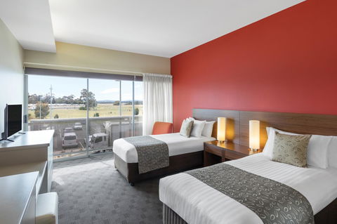 Travelodge Hotel Hobart Airport - Sunshine Coast Guide 6