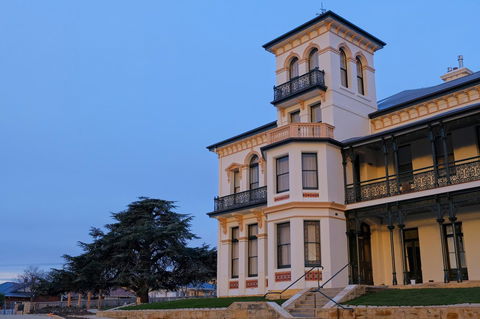 Maylands Lodge - Sunshine Coast Guide 28