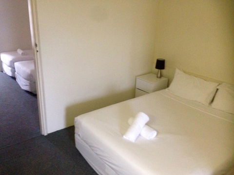 Abel Tasman Airport Motor Inn - Sunshine Coast Guide 3