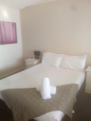 Abel Tasman Airport Motor Inn - Sunshine Coast Guide 7