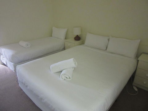 Abel Tasman Airport Motor Inn - Sunshine Coast Guide 30