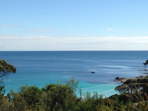 DOLPHIN LOOKOUT COTTAGE - Amazing Views Of The Bay Of Fires - Sunshine Coast Guide 12