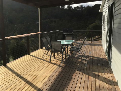 Derby Digs Cottage - Sunshine Coast Guide 10