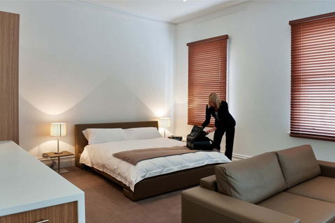 Ikon Hotel - Sunshine Coast Guide 34