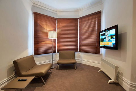 Ikon Hotel - Sunshine Coast Guide 20
