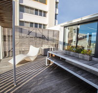 Avalon City Retreat - Sunshine Coast Guide
