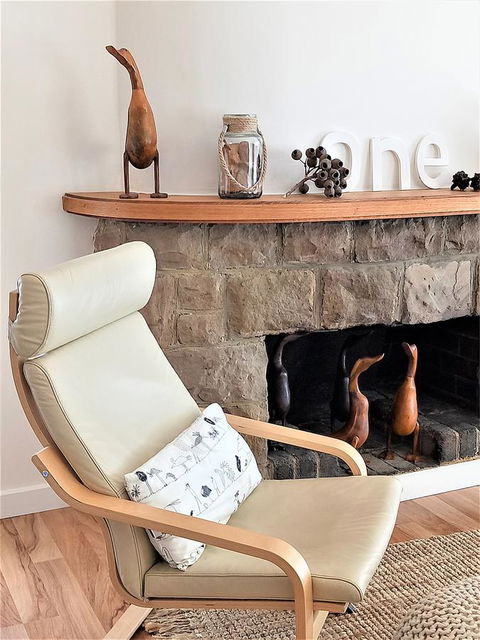 Apartment No 1 - Sunshine Coast Guide 7